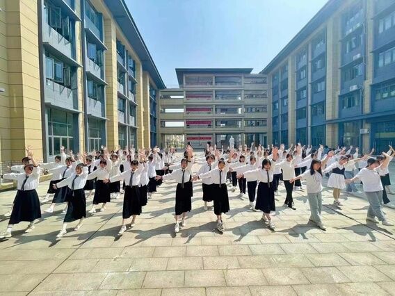 南昌技师学院：培养新时代工匠人才的摇篮